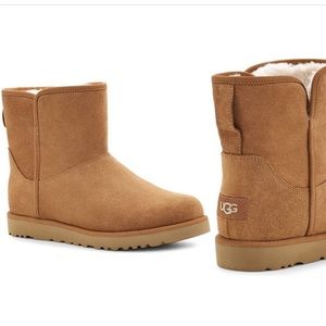 UGG Cory II Genuine Shearling Lined Boots